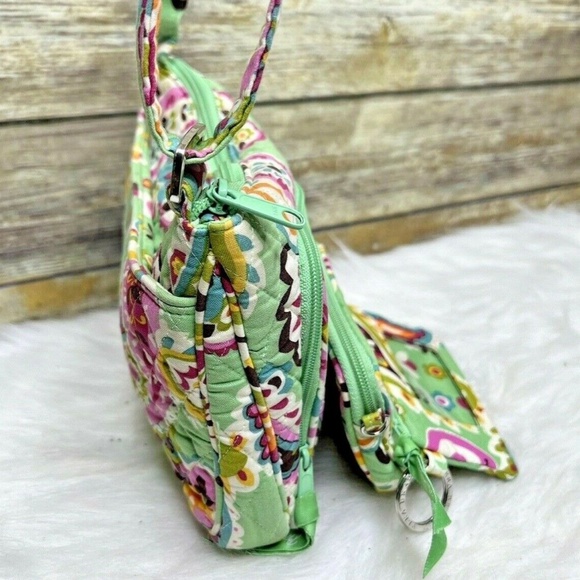 Vera Bradley Tutti Frutti Floral Quilted Purse Shoulder Bag CrossBody Wallet Set - Picture 4 of 12